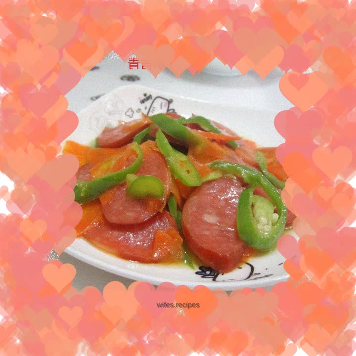 Stir-fried sausage with carrots