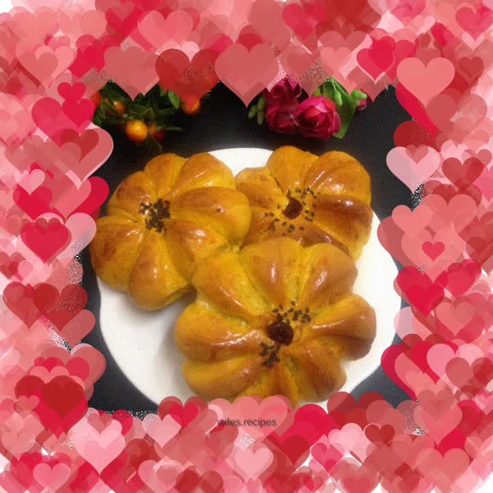 Pumpkin and coconut buns