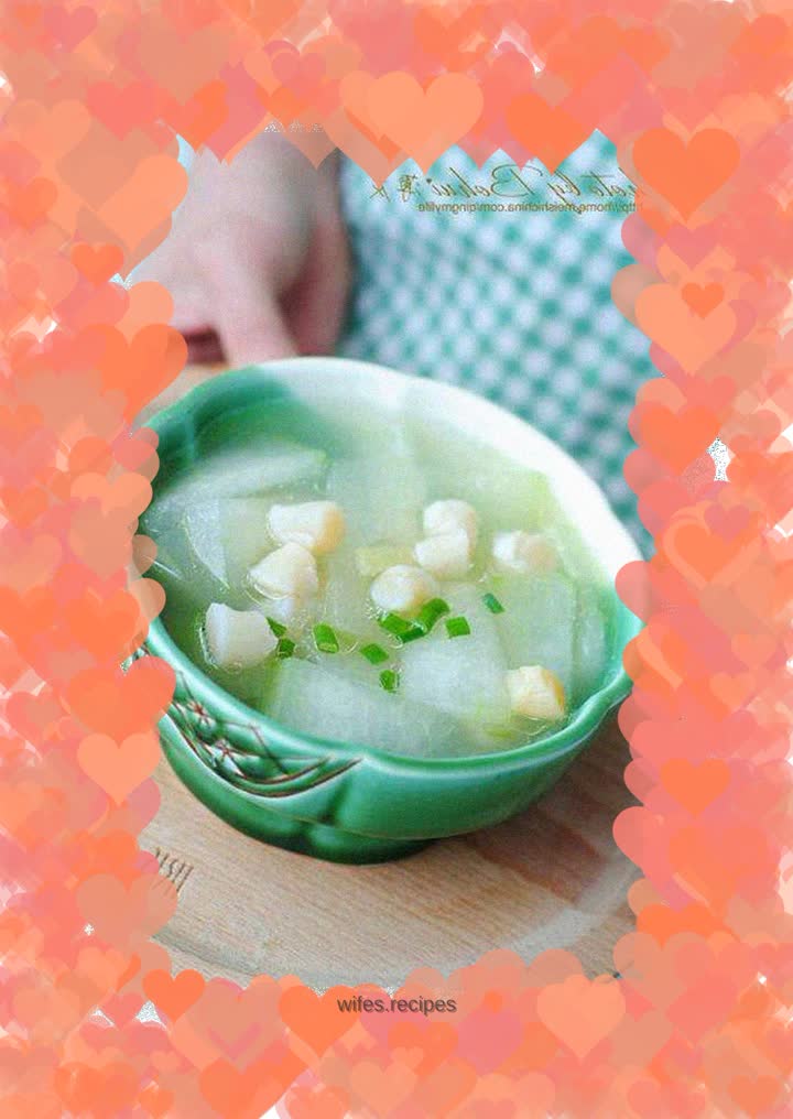 Scallop and winter melon soup