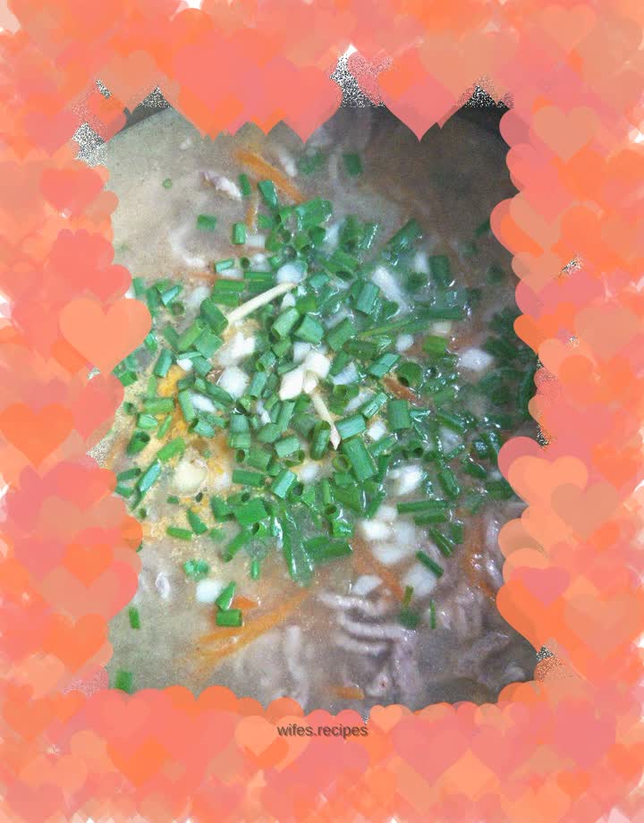 Mustard shredded pork soup