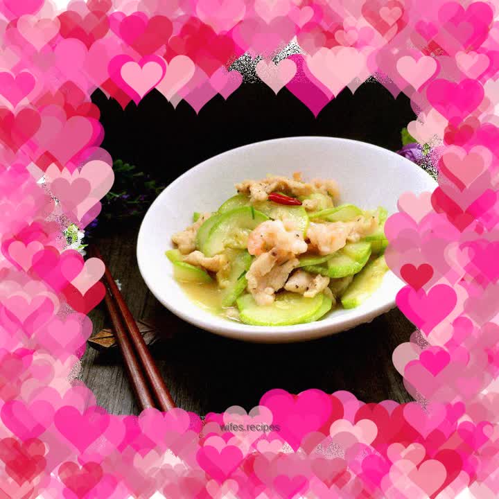 Stir-fried Zucchini, Shrimp and Chicken Slices