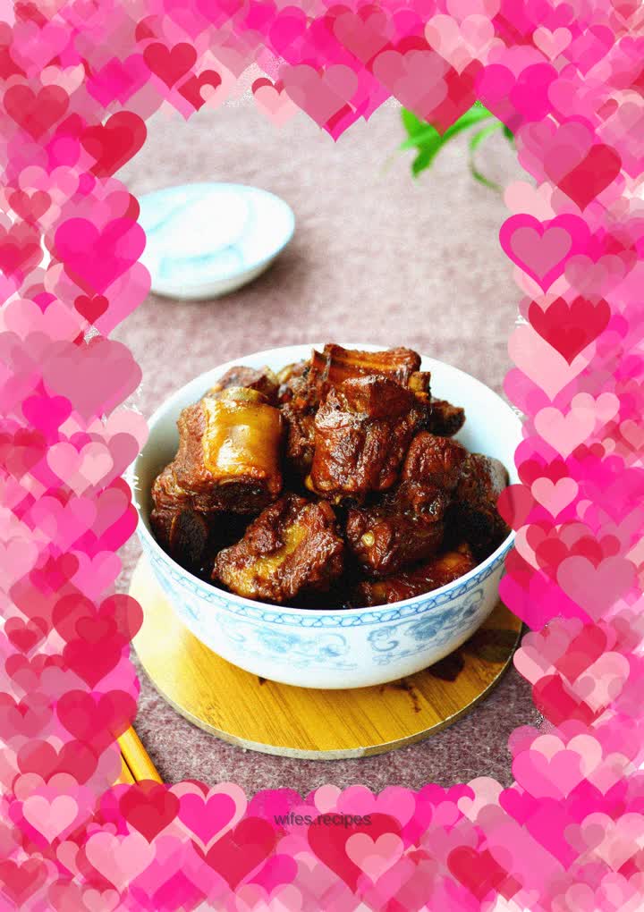 Braised pork ribs
