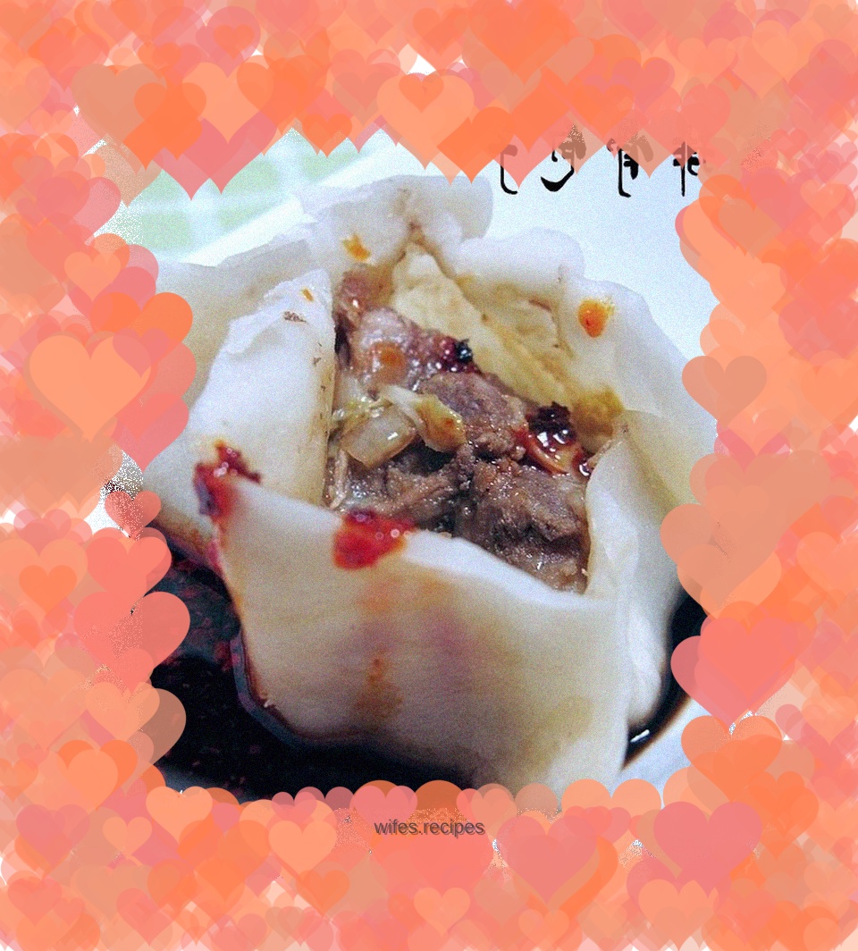 Sauce pork ribs buns