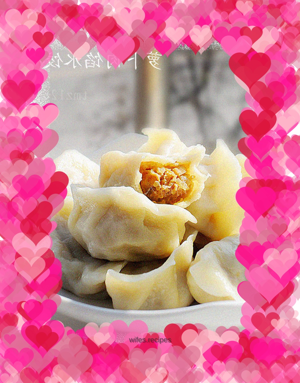 Dumplings stuffed with radish and meat