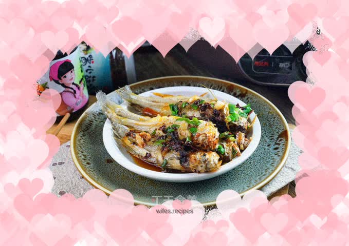 Sauce-flavored small yellow croaker