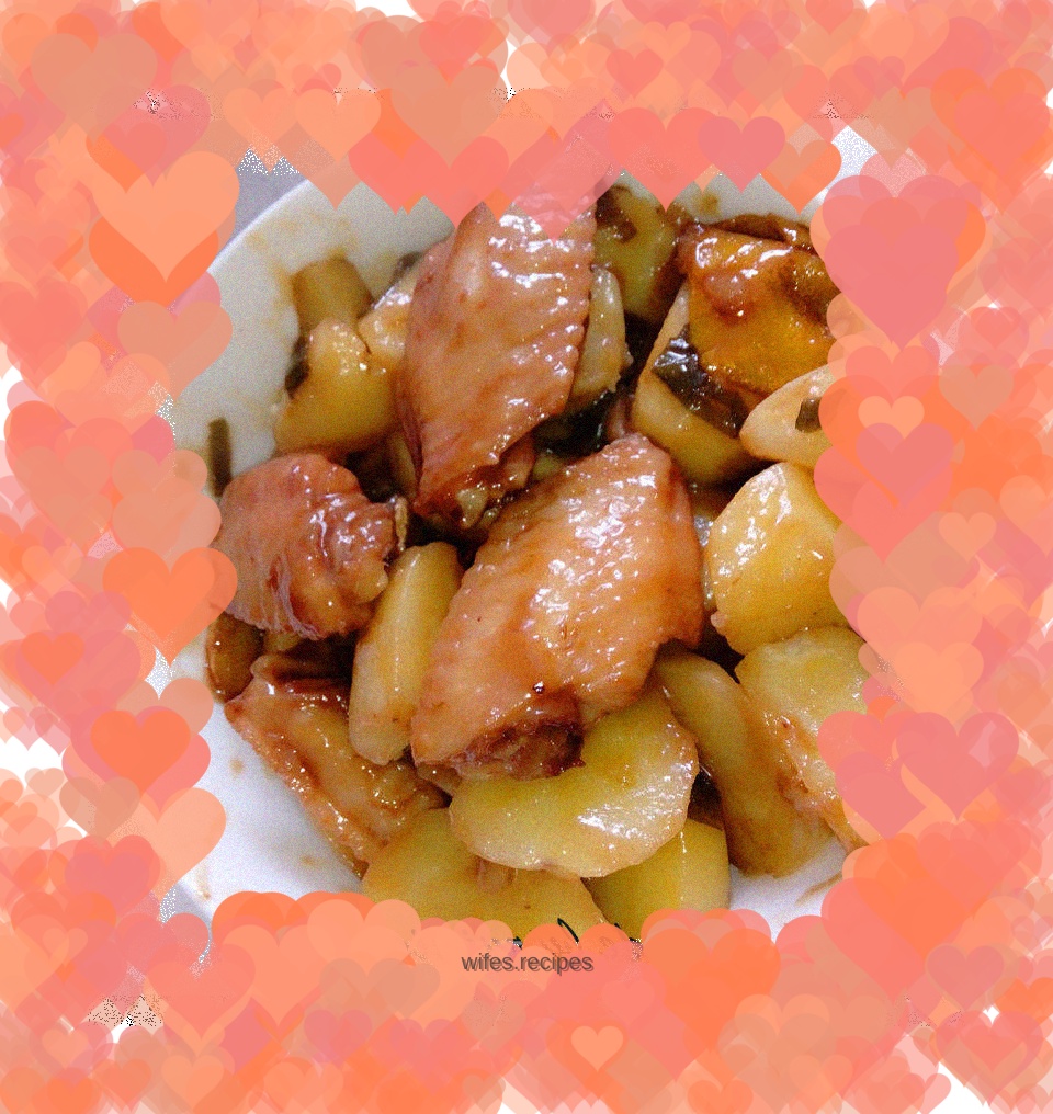 Cola Chicken Wings Stewed with Potatoes