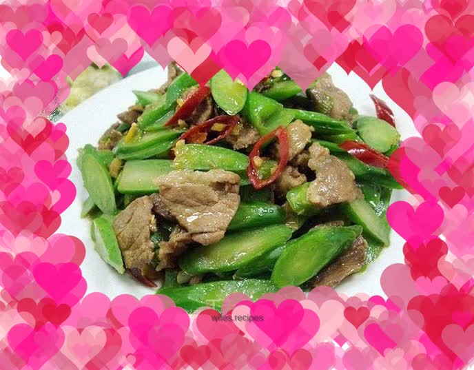 Stir-fried Pork Slices with Kale