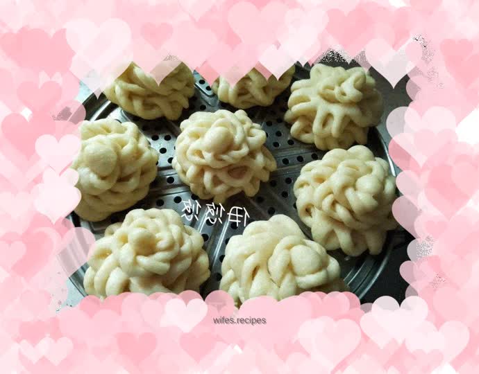 Cornmeal steamed buns