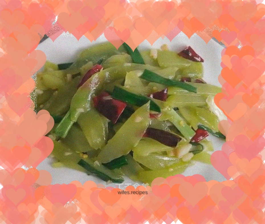 Stir-fried green bamboo shoots