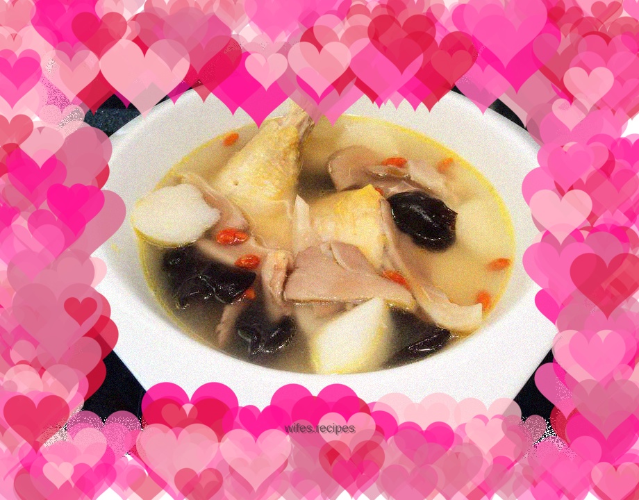 Fungus, Yam and Chicken Soup