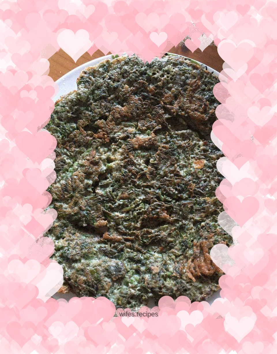 Chinese toon omelette