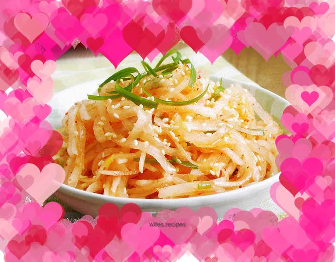 Spicy and sour shredded radish