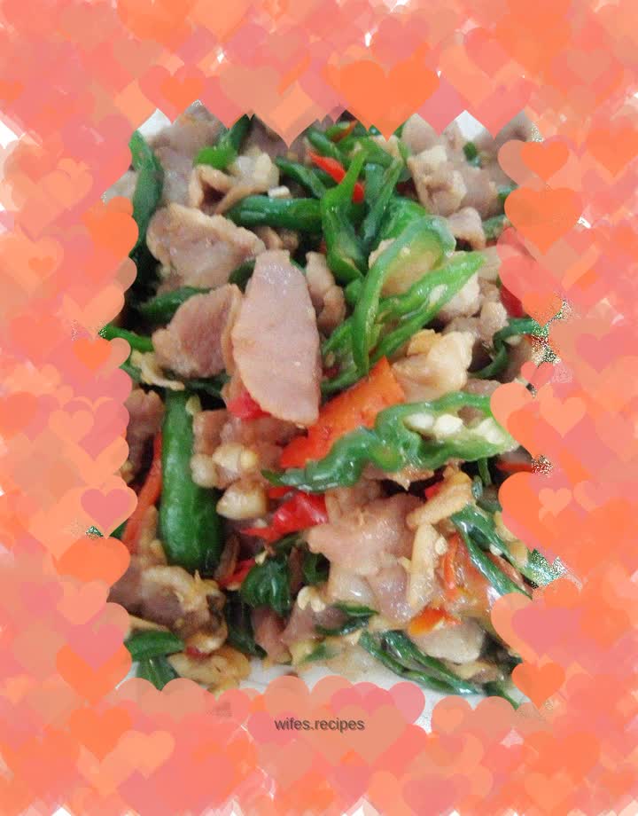 Fried Pork with Chili