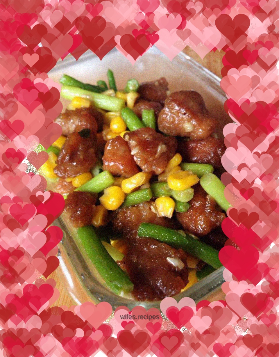 Crispy pork stir-fried with garlic