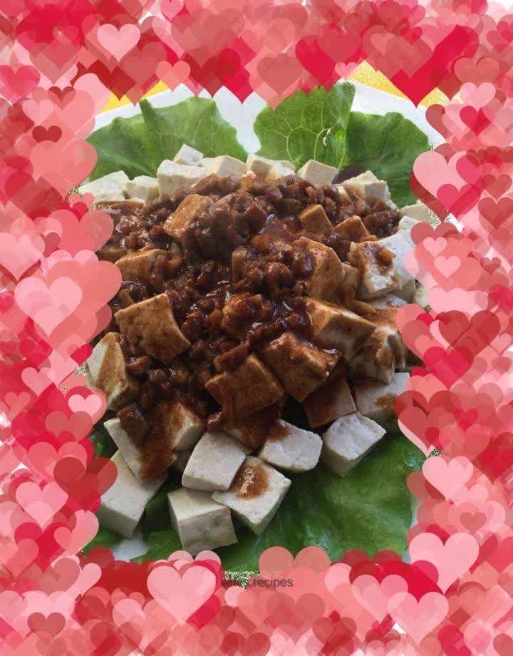 Tofu with minced meat sauce