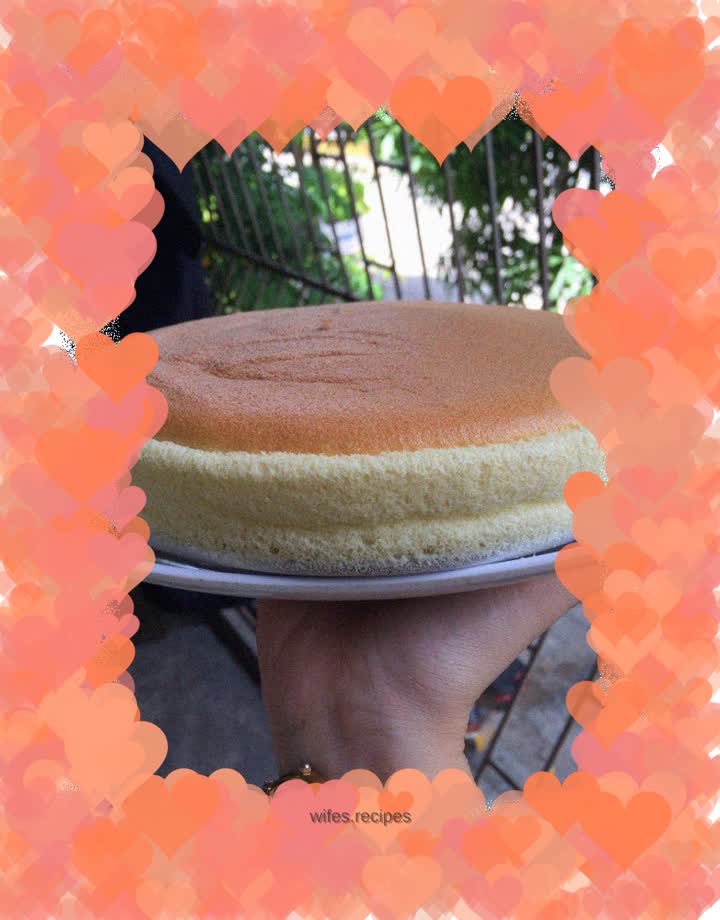 Mango mousse cake