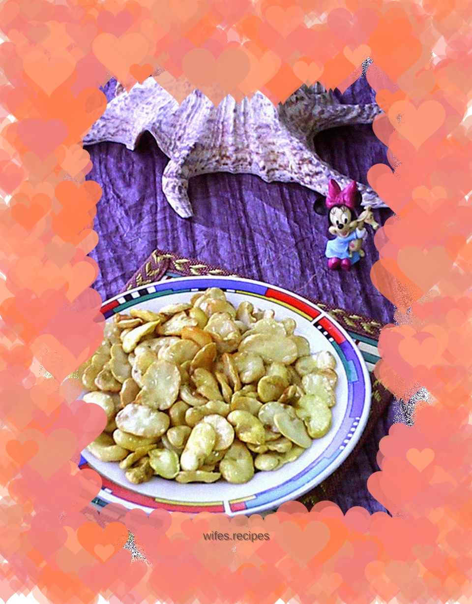 Air fryer version of crispy broad beans