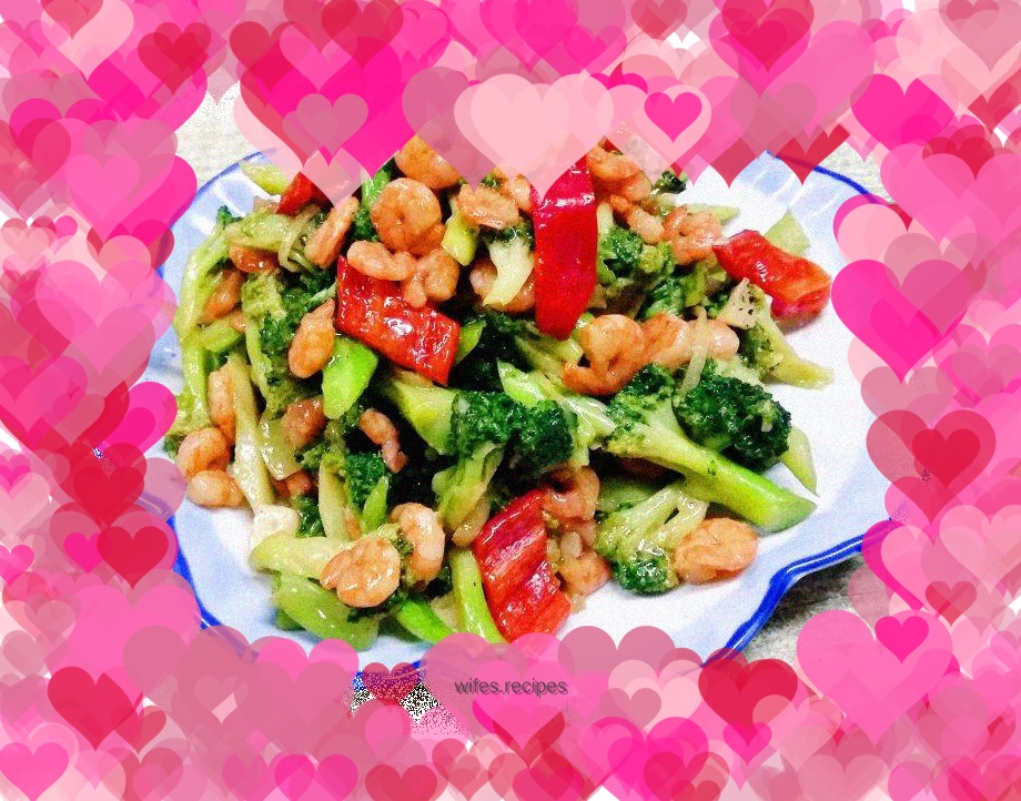 Stir-fried shrimps with broccoli