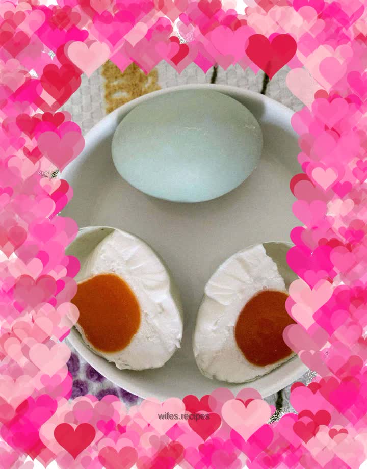 Pickled salted duck eggs