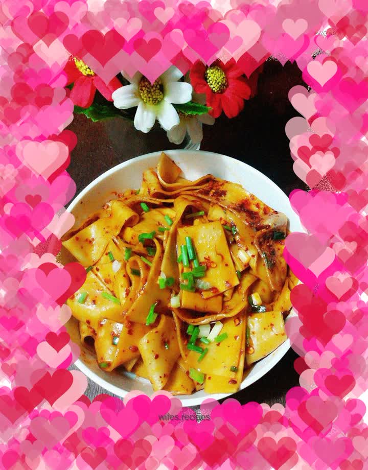 Simple fried noodles (wonton skin version)