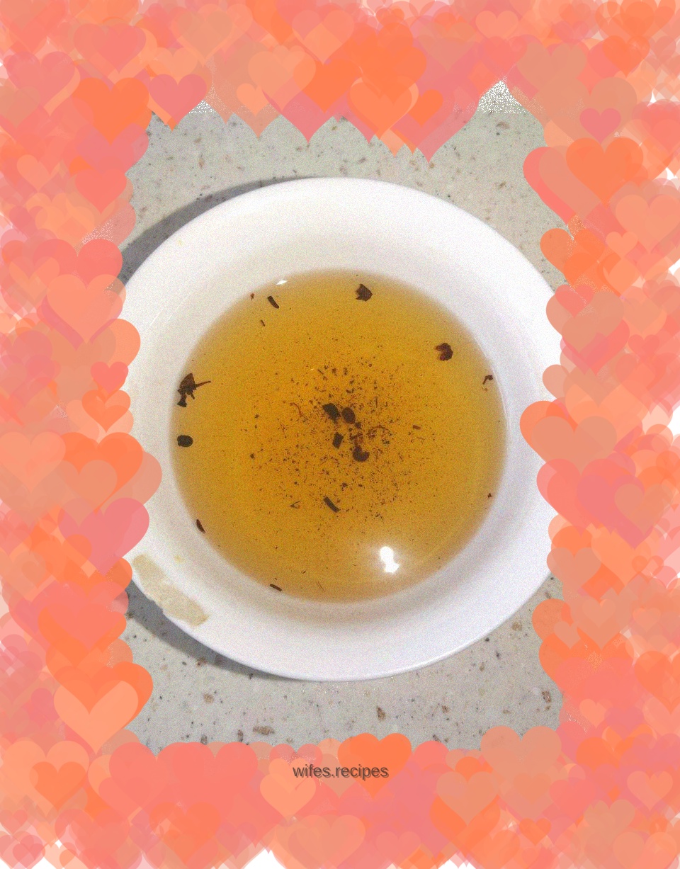 Onion, ginger, garlic and pepper oil