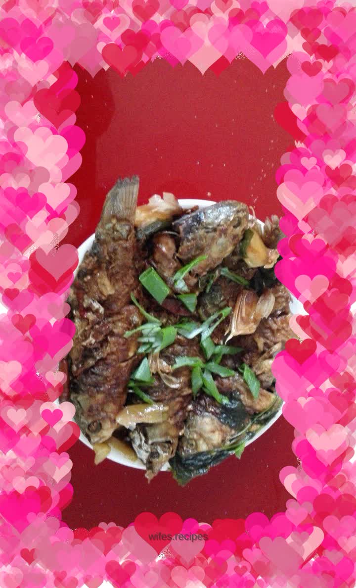 Braised crucian carp