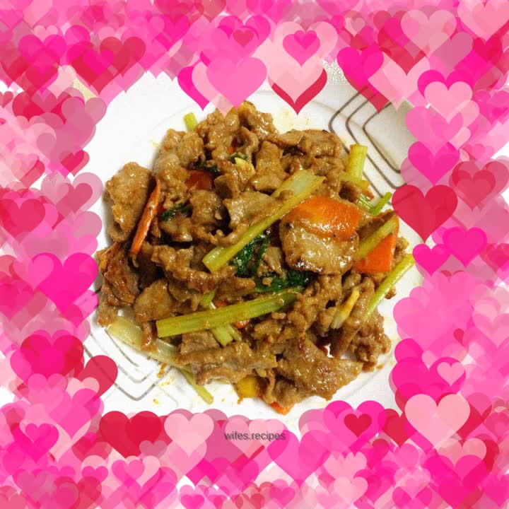 Stir-fried beef