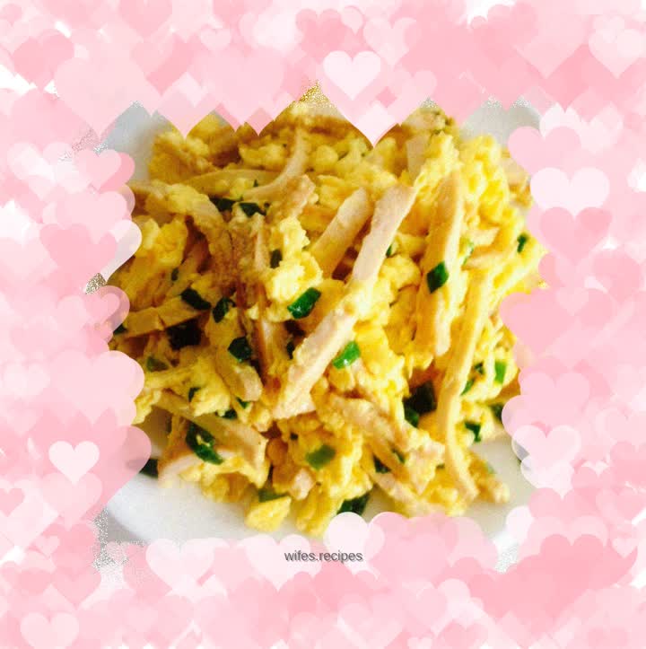 Scrambled eggs with dried tofu
