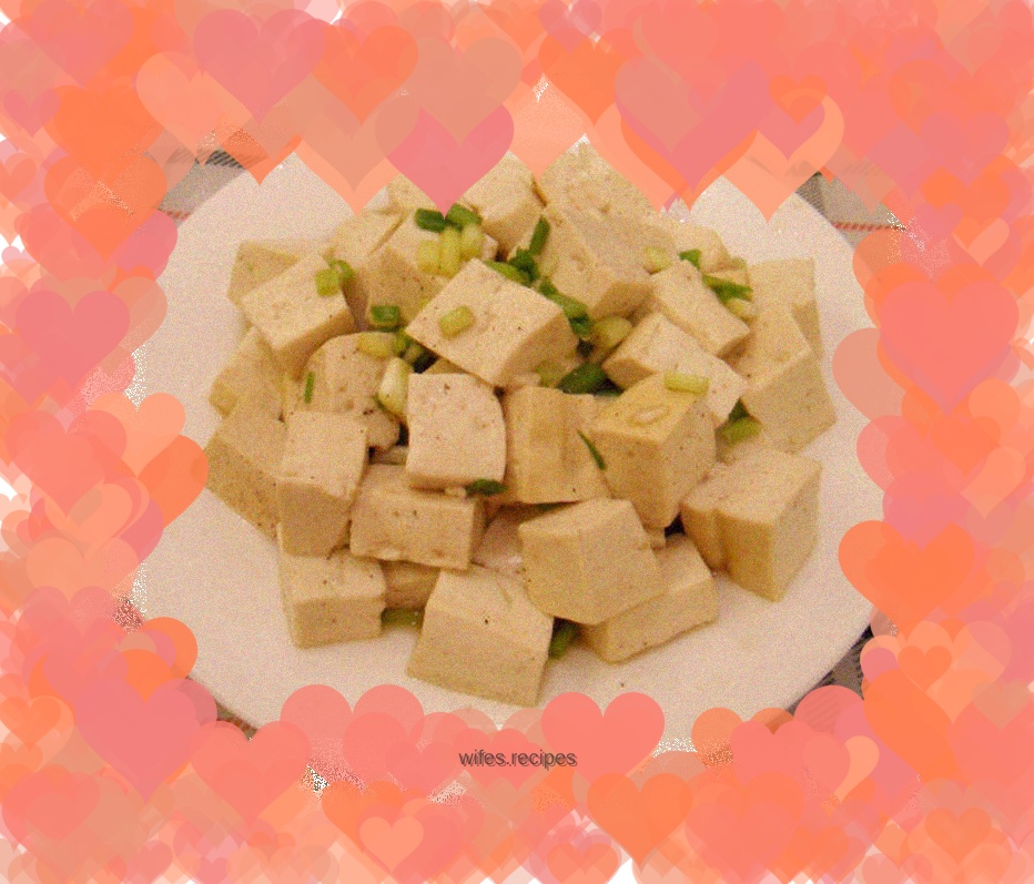 Tofu mixed with green onions