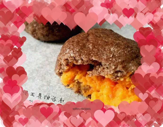 Healthy low-calorie whole wheat sweet potato cheese buns