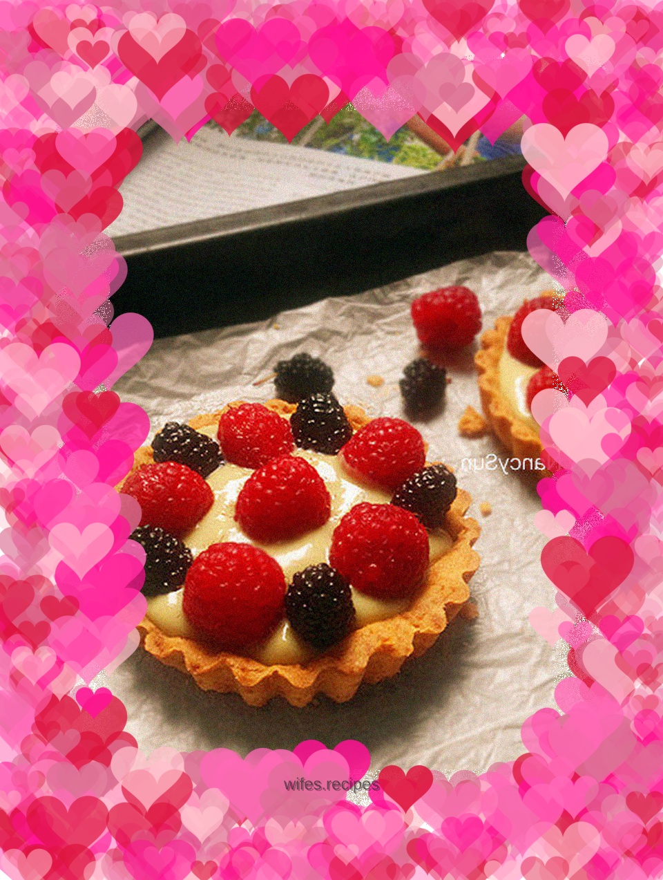 The colorful taste of late spring and early summer - Matcha Raspberry Tart