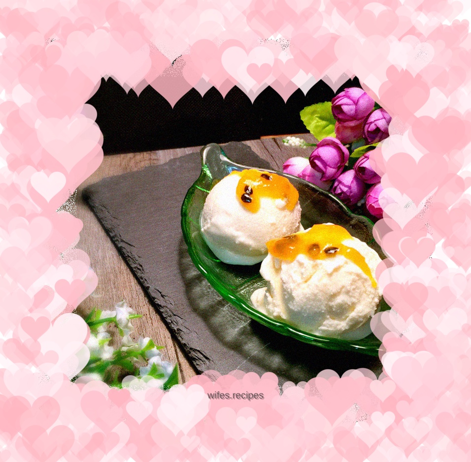 Passion fruit yogurt ice cream