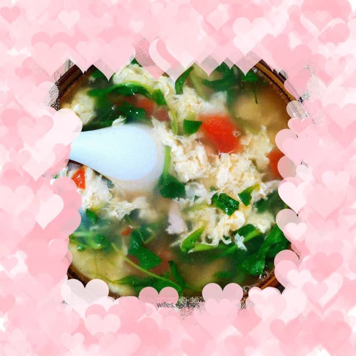 Tomato shredded pork and egg soup