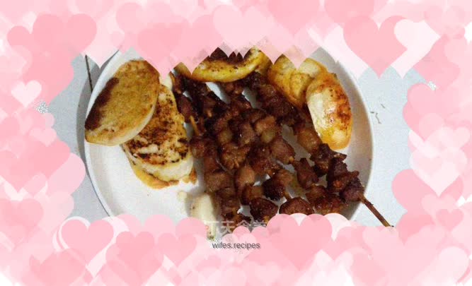 Grilled pork skewers