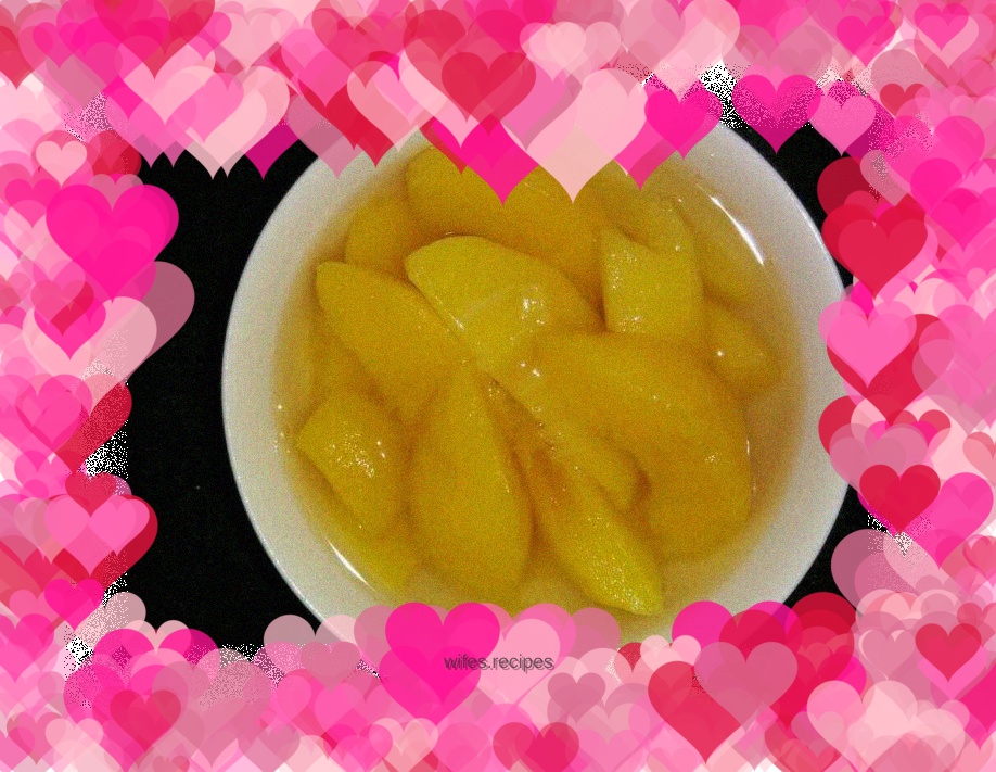 Canned yellow peach