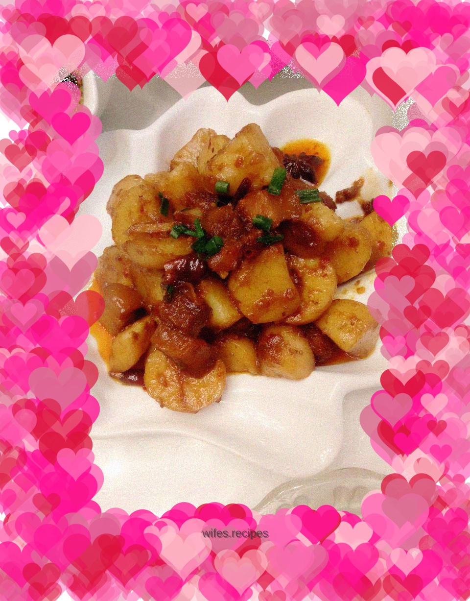 Potato-roasted pork belly