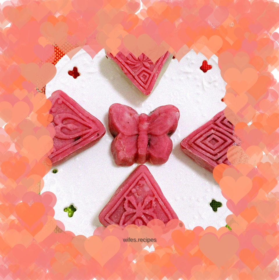 Ice skin bean paste cake