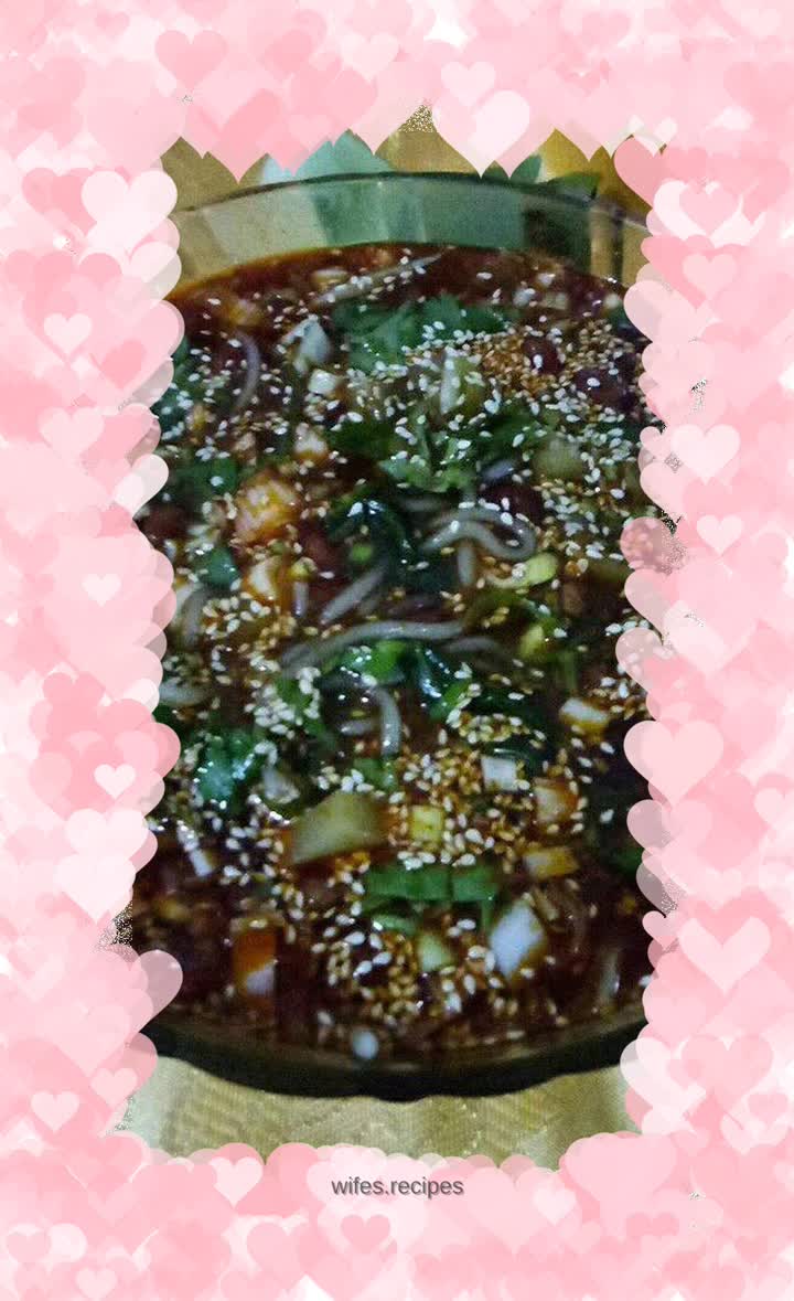 Hot and sour noodles