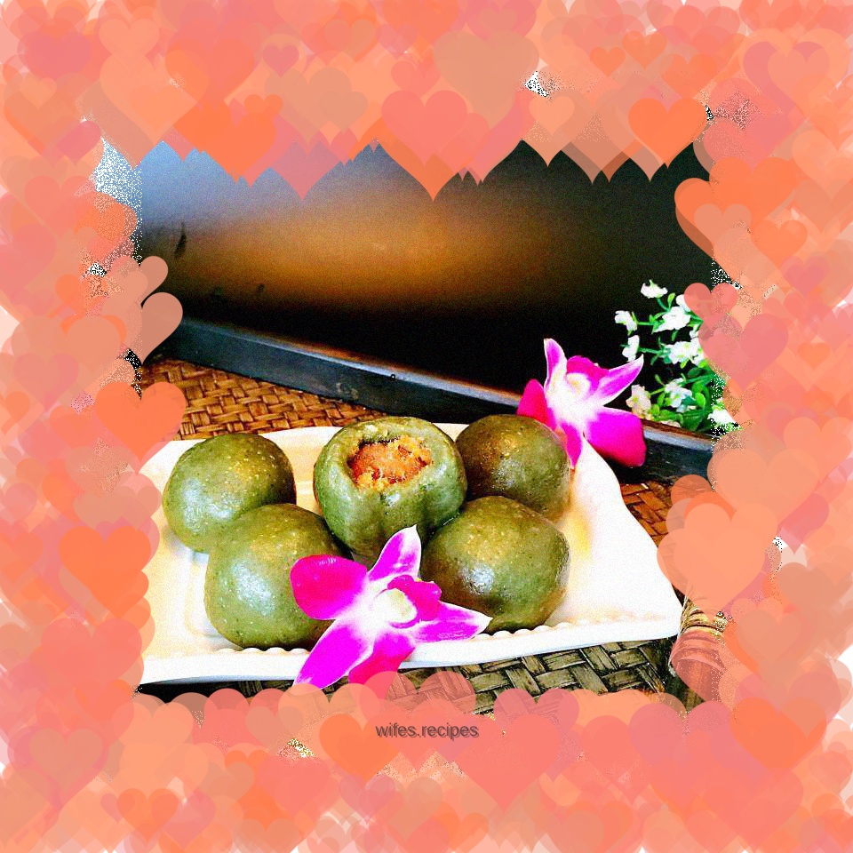 Salted egg yolk meat floss green dumpling