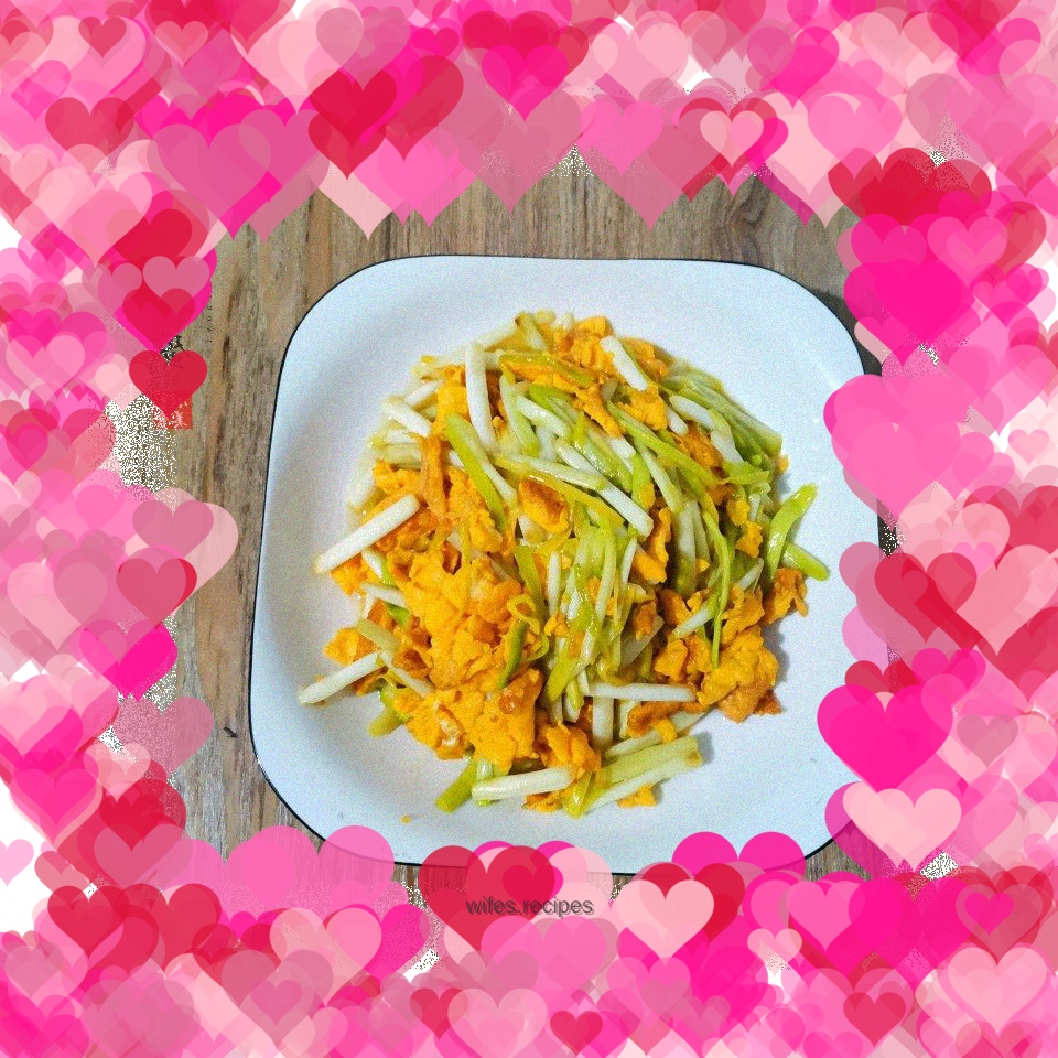 Garlic scrambled eggs