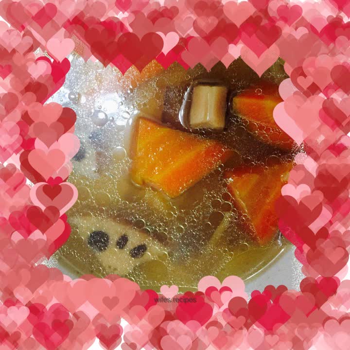Carrot, lotus root and oxtail soup