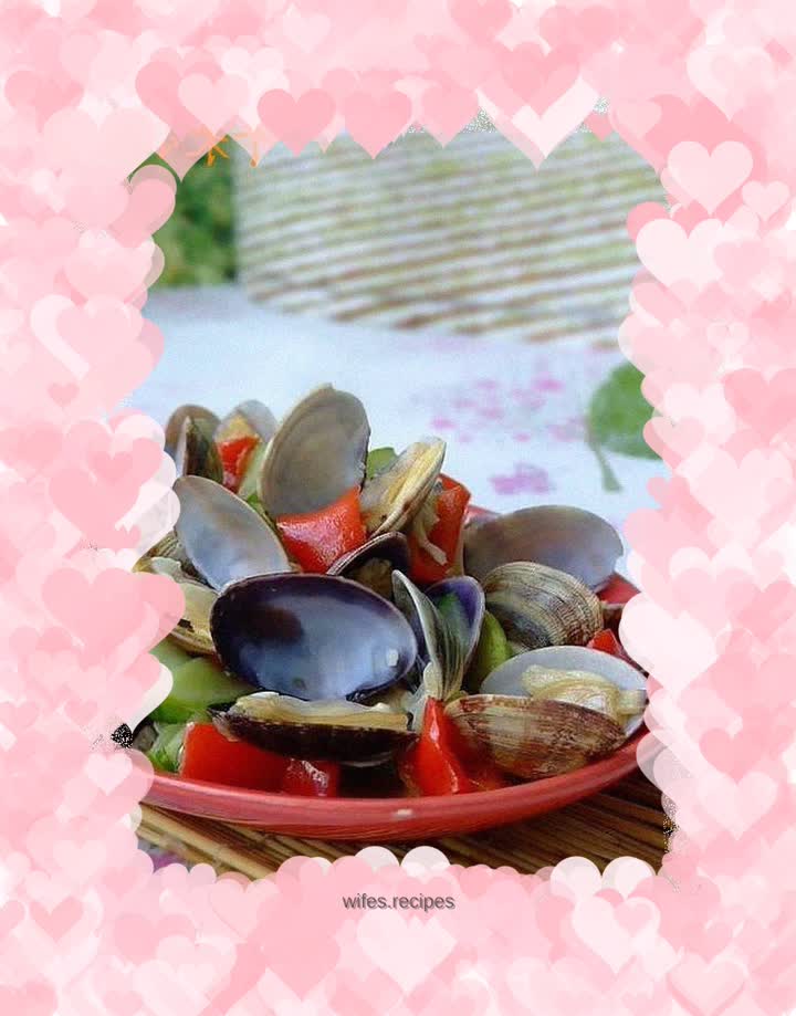 Fried clams with old cucumber