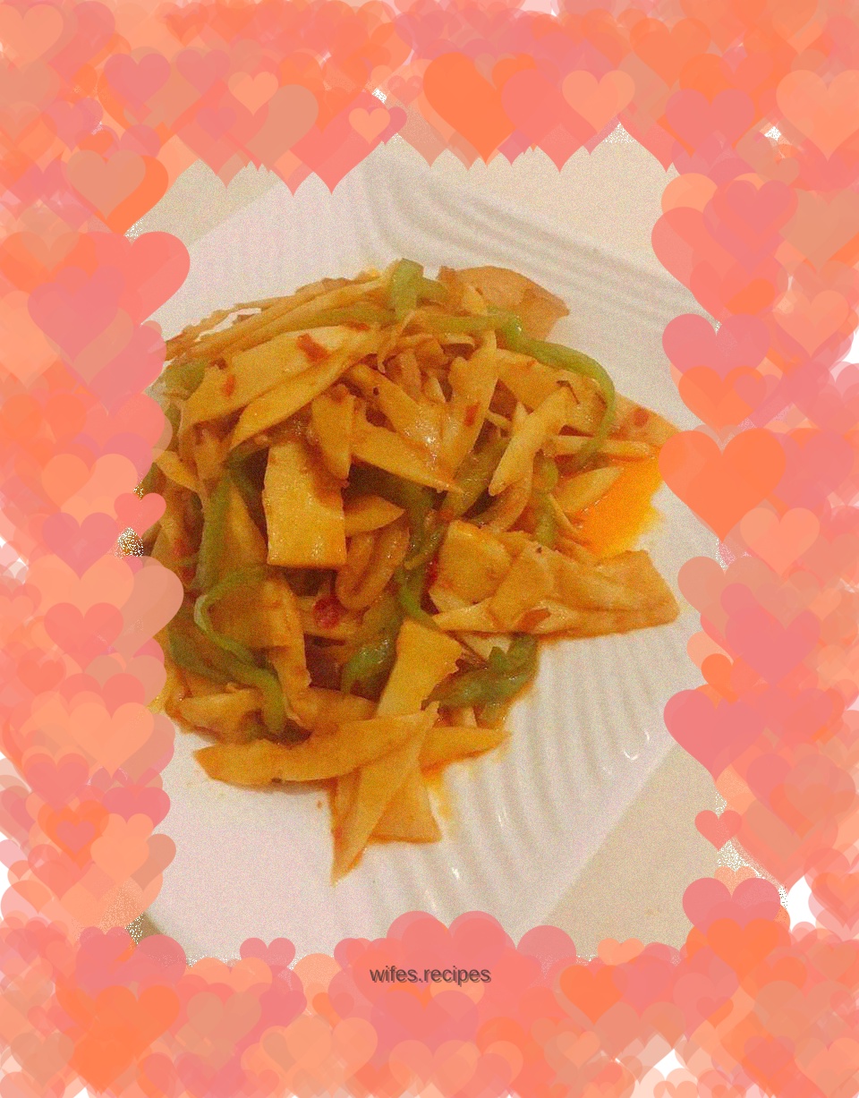 Stir-fried pork slices with bamboo shoots