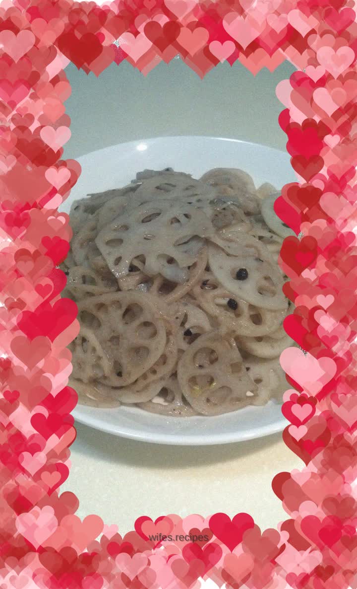 Sweet and sour lotus root slices