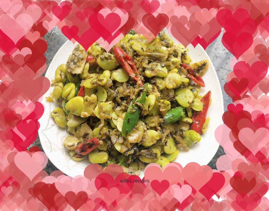 Stir-fried broad beans with pickled vegetables