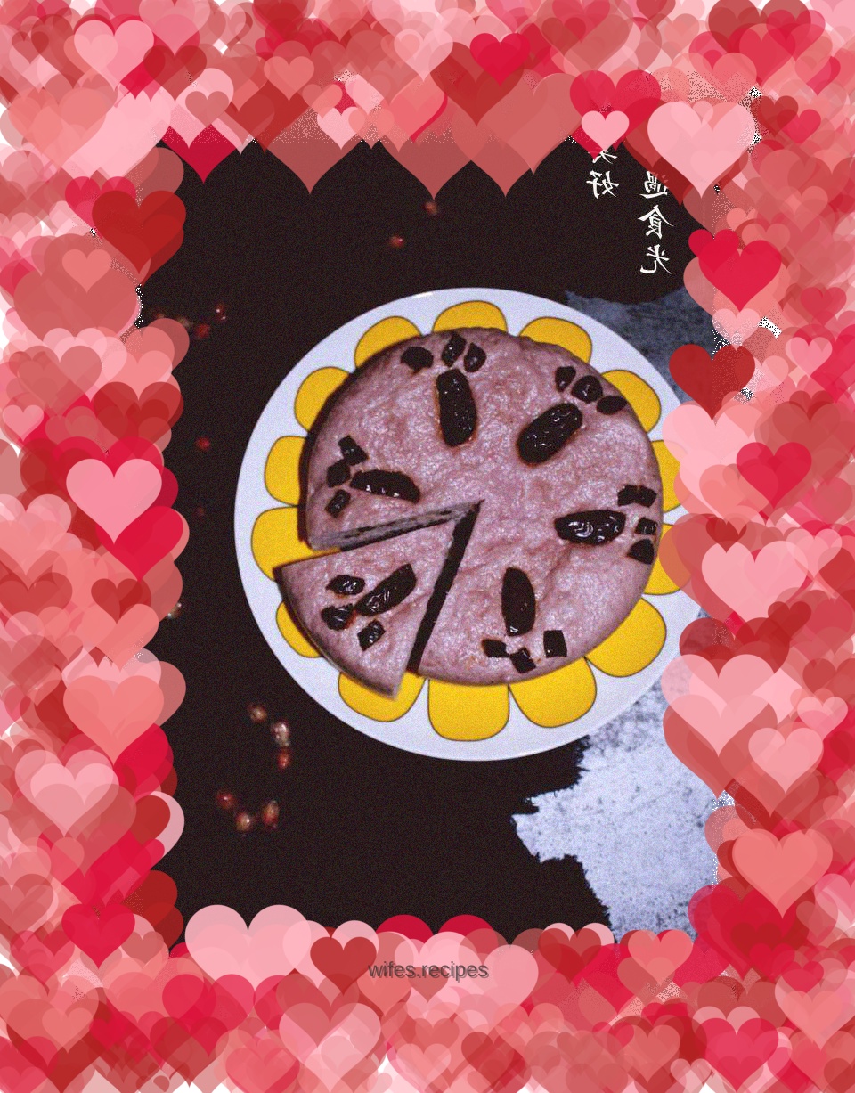 Purple sweet potato and red date steamed cake