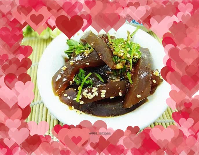 Homemade black rice soup jelly