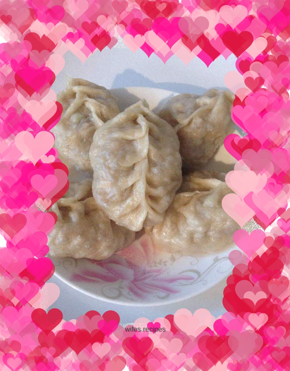 Bean sprouts, vermicelli and tofu buns