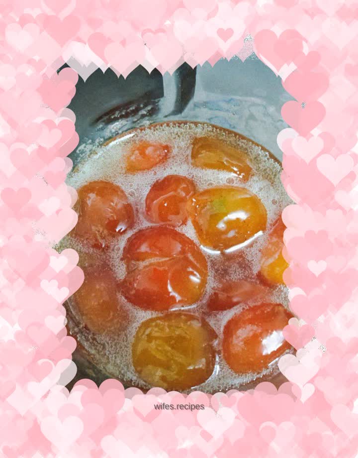 Candied kumquat fruit that moistens the lungs and relieves coughs