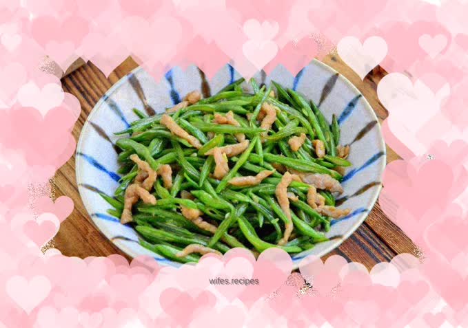 Stir-fried shredded pork with sword beans